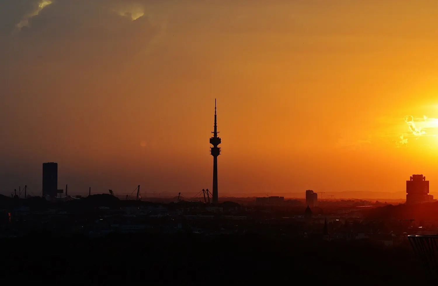 München Sonnenuntergangsbild von Ganzglasduschen-Fras-Biermann-München